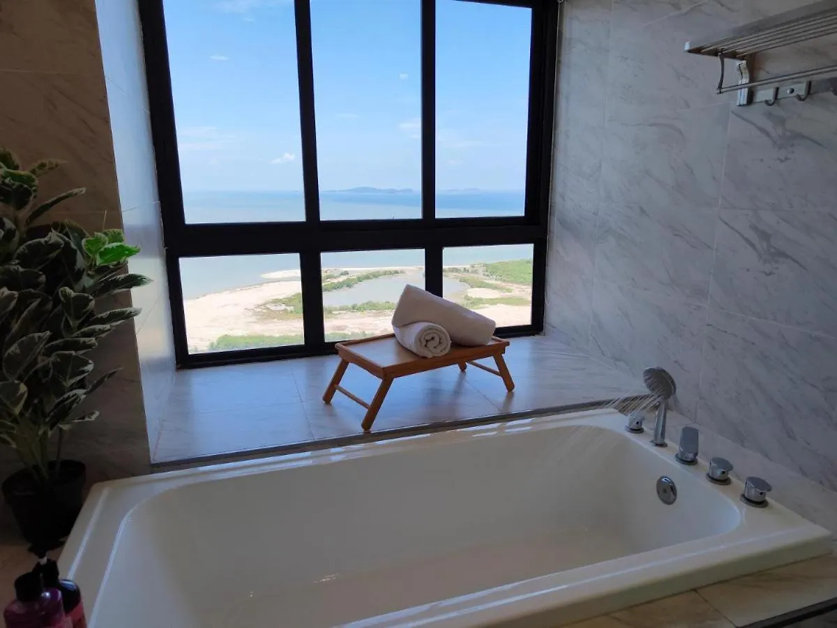 Imperio Residences With Private Bathtub Malacca